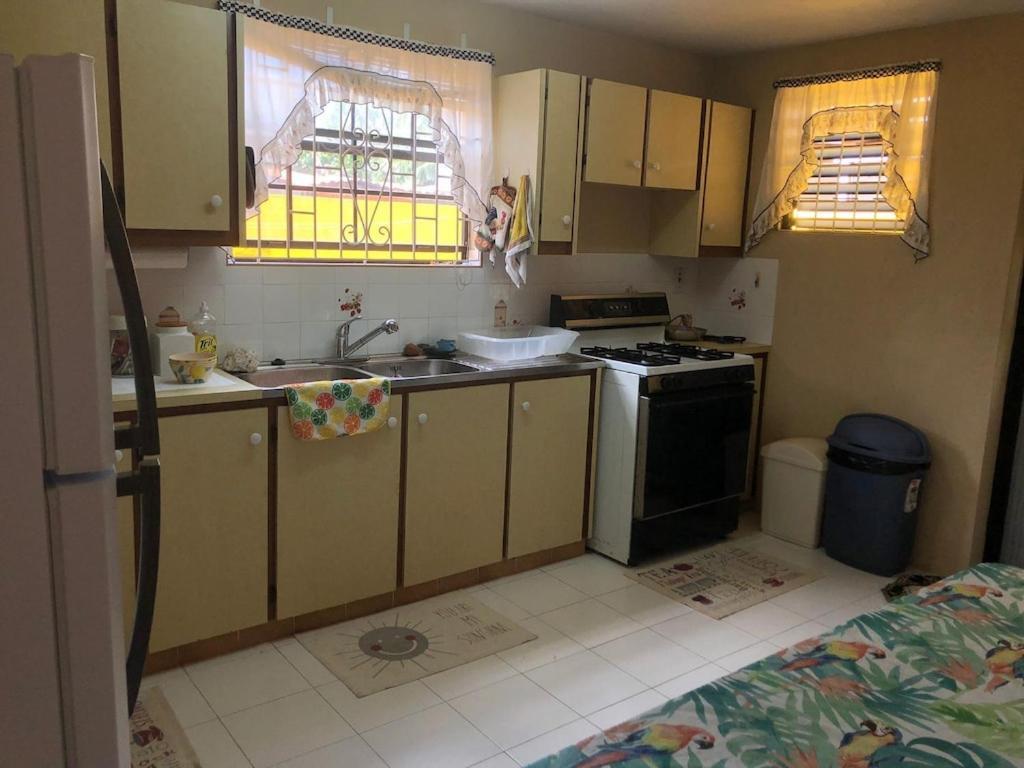 Villa Donamae 2 Story Barbados House Bridgetown Esterno foto