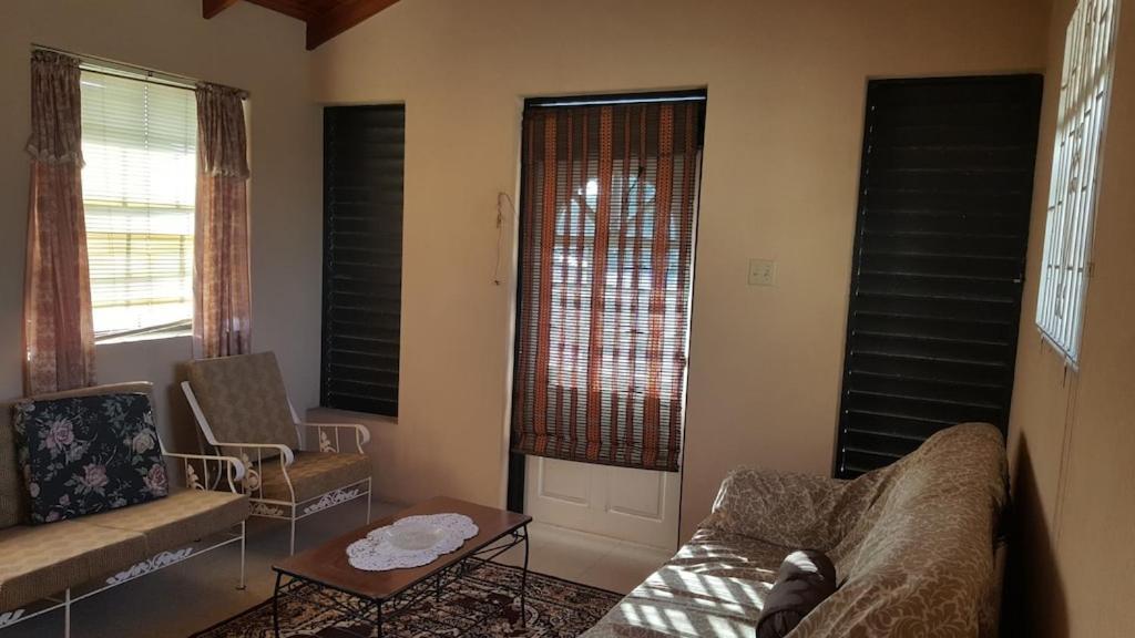 Villa Donamae 2 Story Barbados House Bridgetown Esterno foto