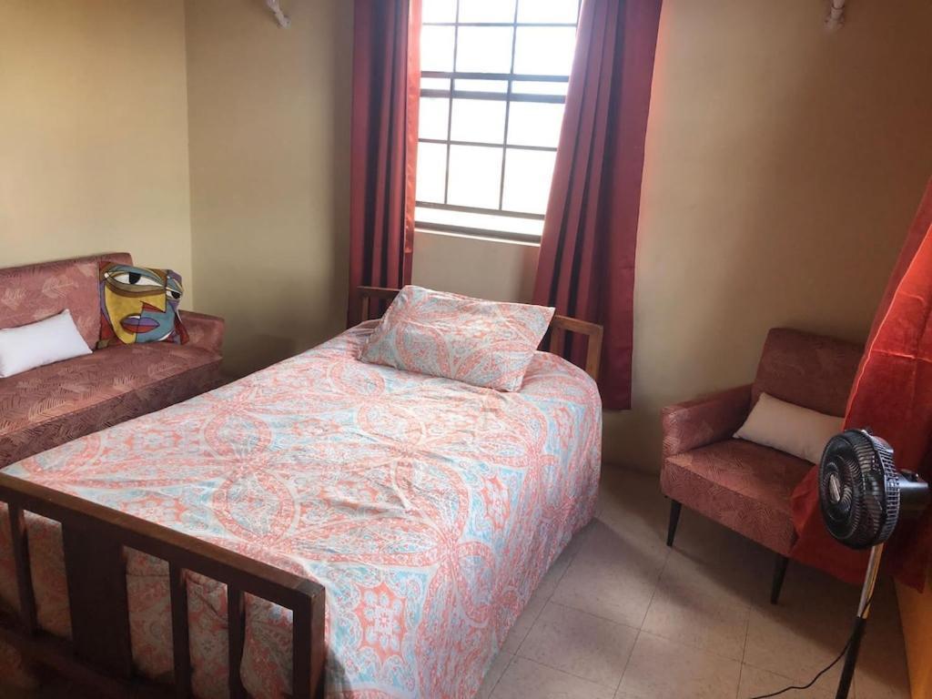 Villa Donamae 2 Story Barbados House Bridgetown Esterno foto