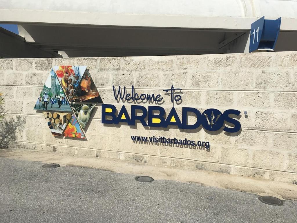 Villa Donamae 2 Story Barbados House Bridgetown Esterno foto