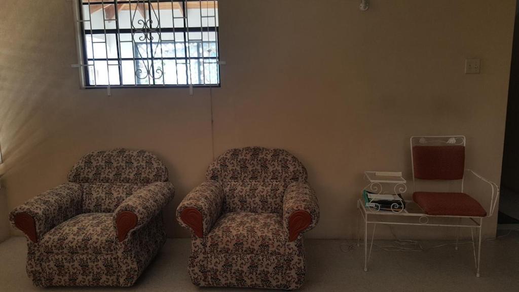 Villa Donamae 2 Story Barbados House Bridgetown Esterno foto